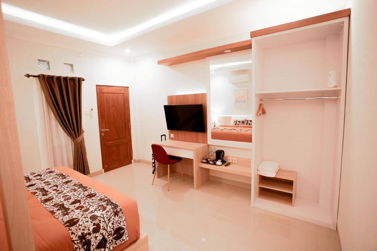 Omah Nayan Hotel Maguwo Exterior foto