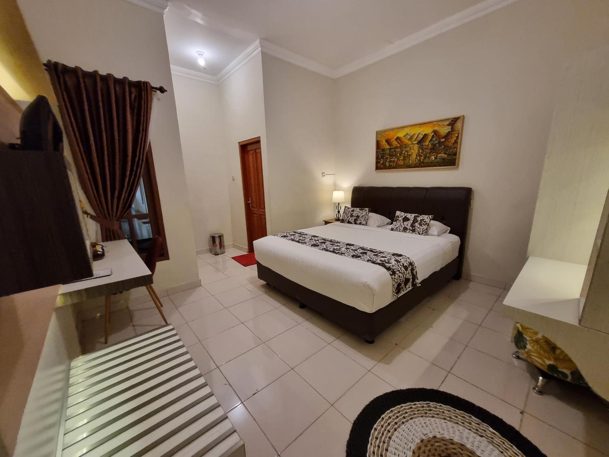 Omah Nayan Hotel Maguwo Exterior foto