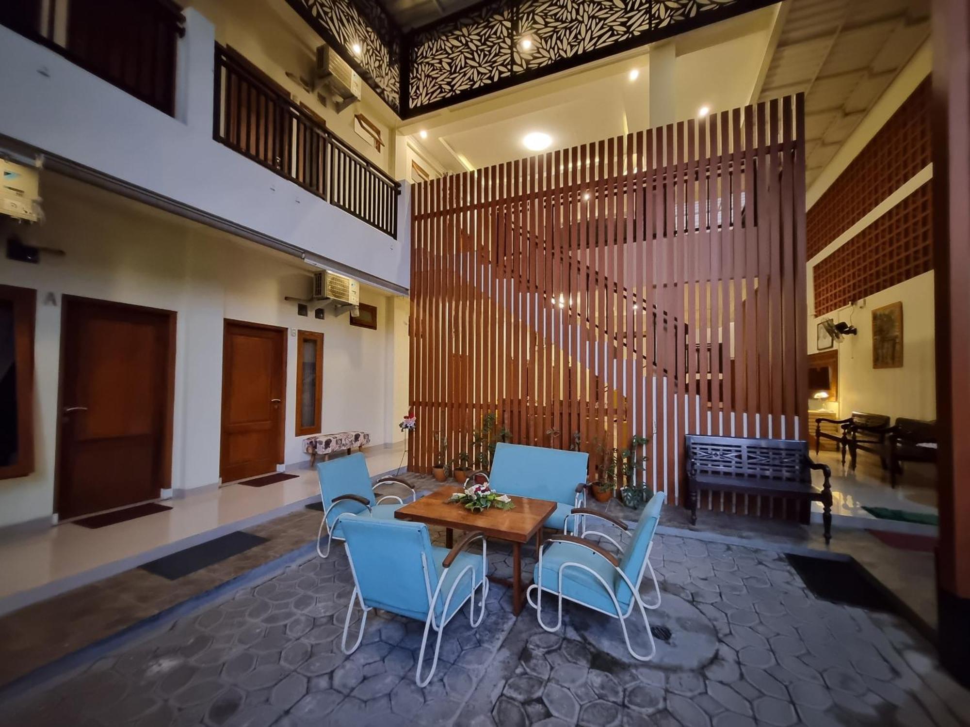 Omah Nayan Hotel Maguwo Exterior foto